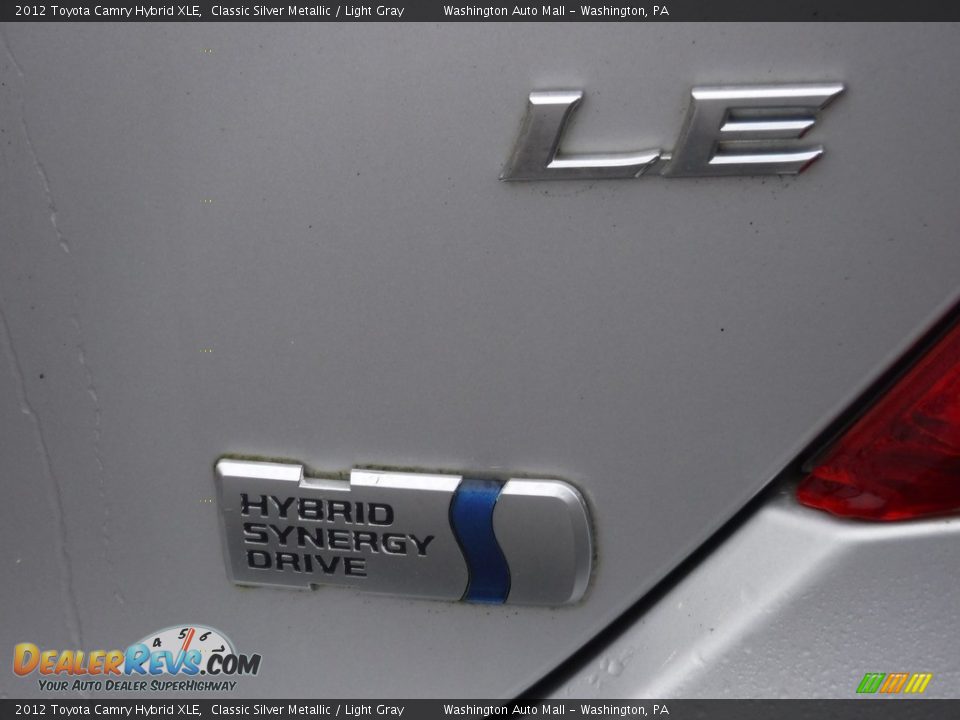 2012 Toyota Camry Hybrid XLE Classic Silver Metallic / Light Gray Photo #9