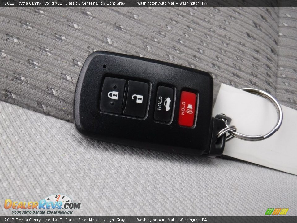 2012 Toyota Camry Hybrid XLE Classic Silver Metallic / Light Gray Photo #24