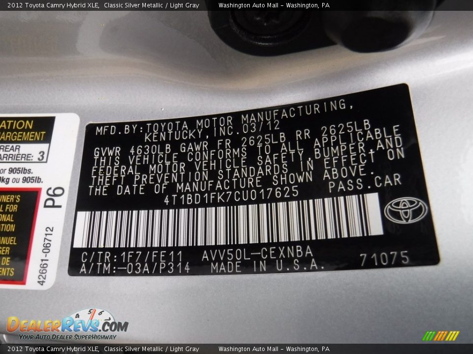 2012 Toyota Camry Hybrid XLE Classic Silver Metallic / Light Gray Photo #25
