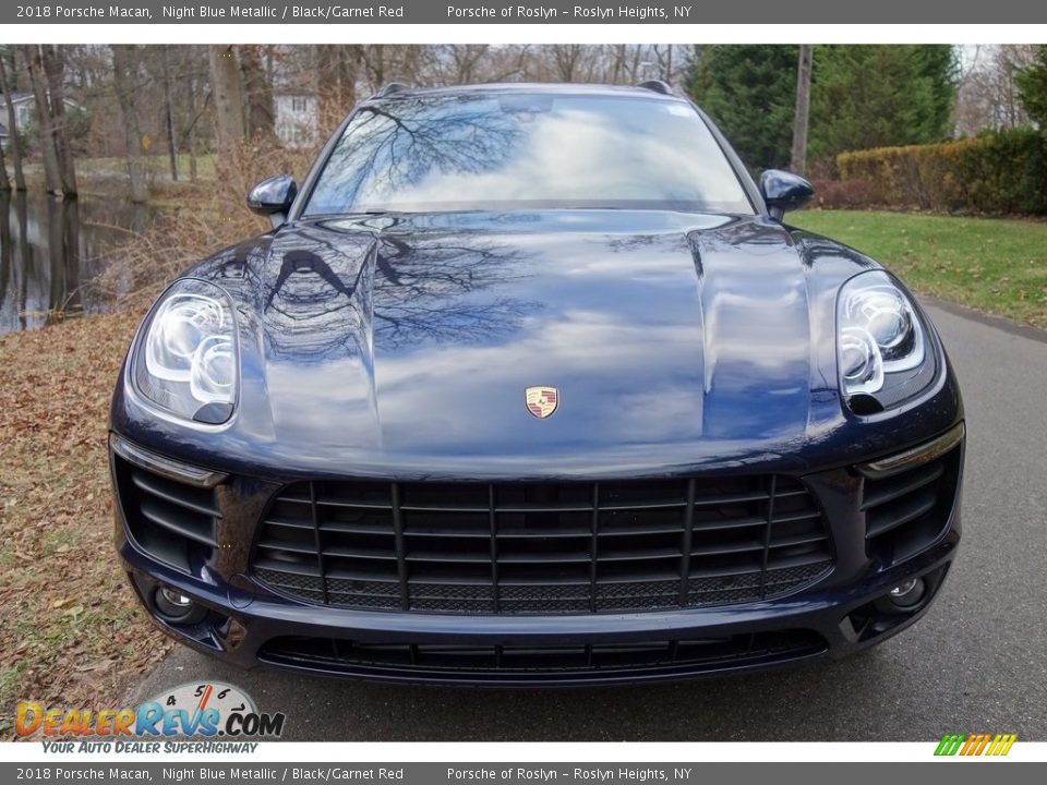 2018 Porsche Macan Night Blue Metallic / Black/Garnet Red Photo #2