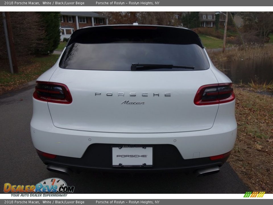 2018 Porsche Macan White / Black/Luxor Beige Photo #5