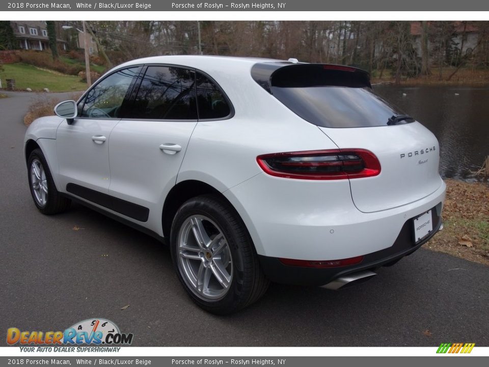 2018 Porsche Macan White / Black/Luxor Beige Photo #6