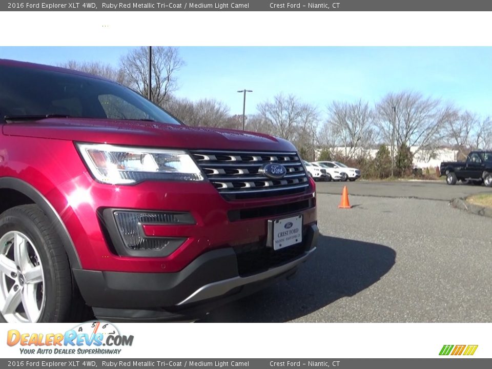 2016 Ford Explorer XLT 4WD Ruby Red Metallic Tri-Coat / Medium Light Camel Photo #29