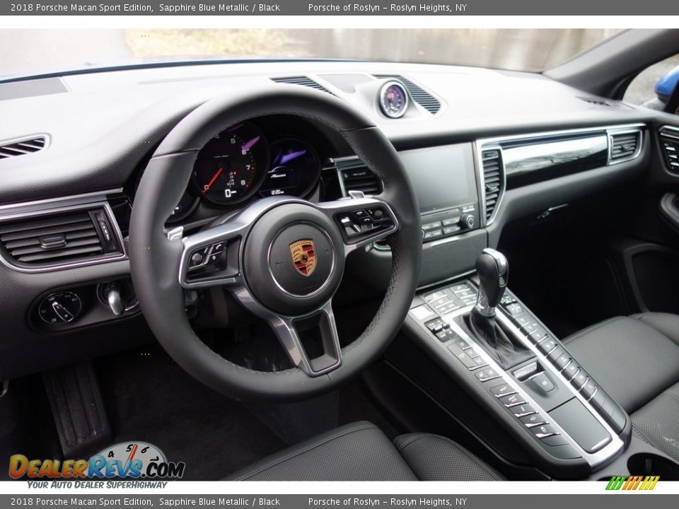 2018 Porsche Macan Sport Edition Sapphire Blue Metallic / Black Photo #10
