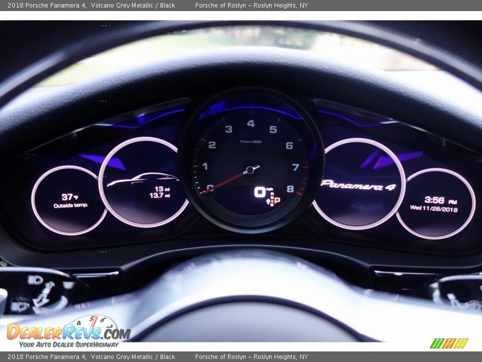 2018 Porsche Panamera 4 Volcano Grey Metallic / Black Photo #21