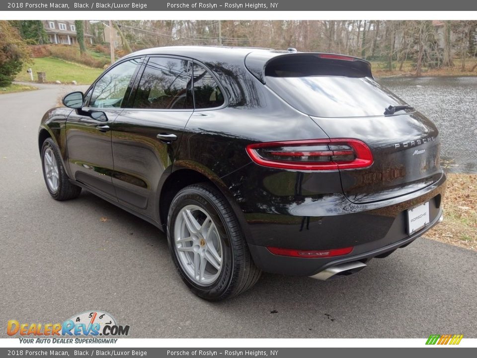2018 Porsche Macan Black / Black/Luxor Beige Photo #6