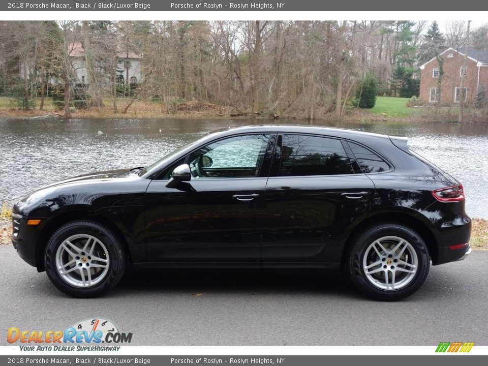 2018 Porsche Macan Black / Black/Luxor Beige Photo #7