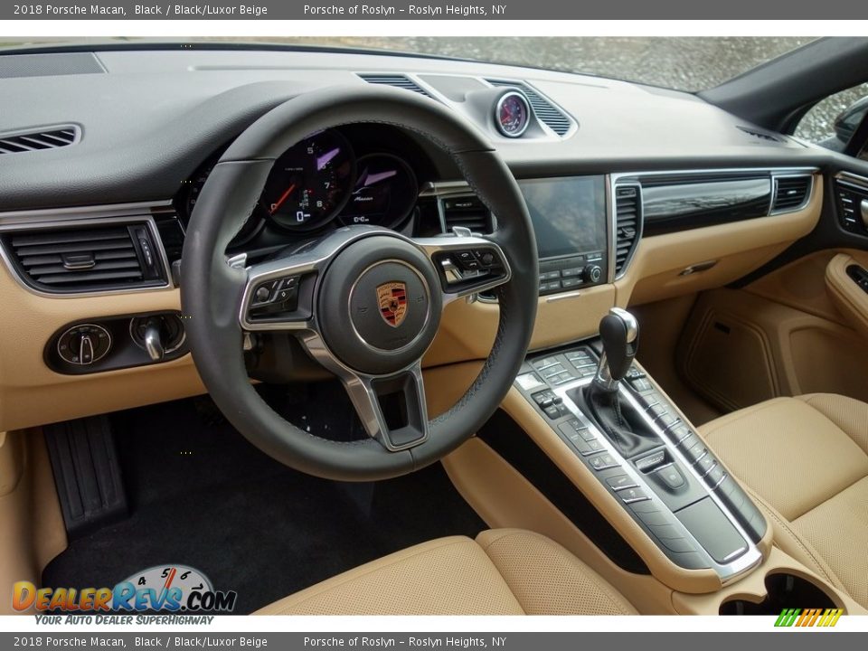2018 Porsche Macan Black / Black/Luxor Beige Photo #10