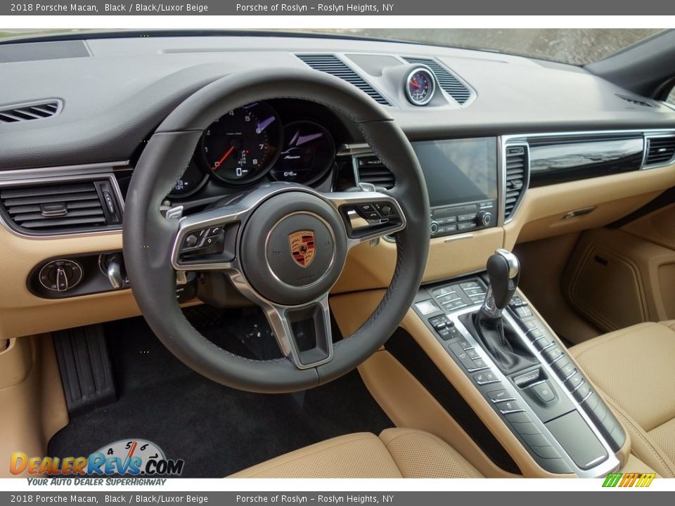 2018 Porsche Macan Black / Black/Luxor Beige Photo #20