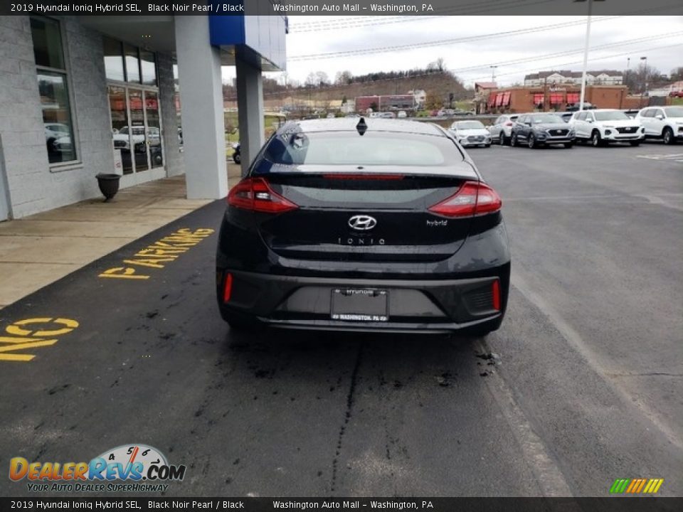 2019 Hyundai Ioniq Hybrid SEL Black Noir Pearl / Black Photo #7