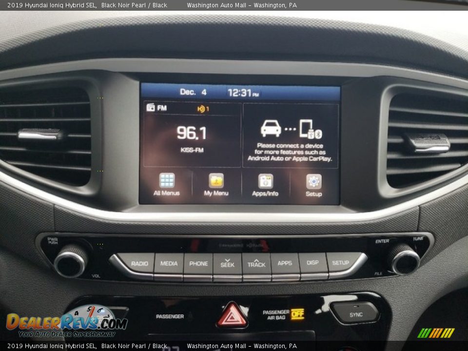 Controls of 2019 Hyundai Ioniq Hybrid SEL Photo #21