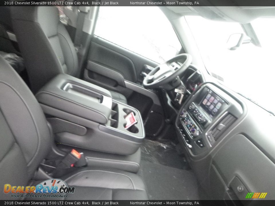 2018 Chevrolet Silverado 1500 LTZ Crew Cab 4x4 Black / Jet Black Photo #10