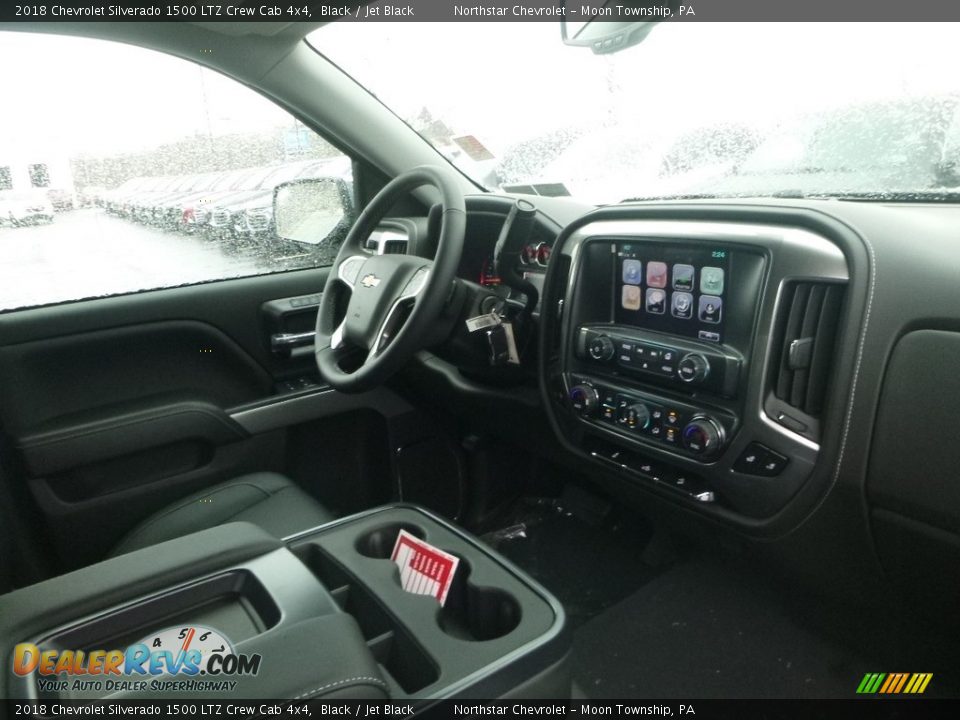 2018 Chevrolet Silverado 1500 LTZ Crew Cab 4x4 Black / Jet Black Photo #11