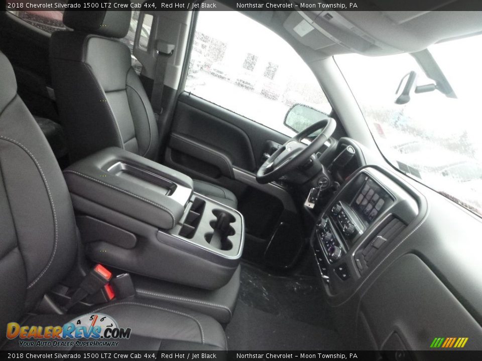 2018 Chevrolet Silverado 1500 LTZ Crew Cab 4x4 Red Hot / Jet Black Photo #10