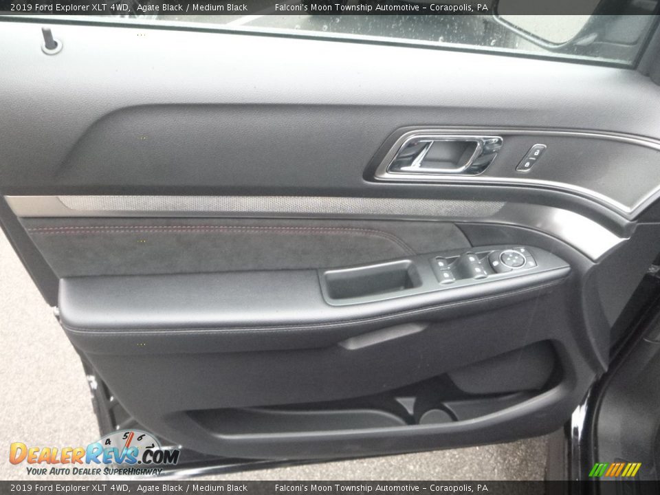 2019 Ford Explorer XLT 4WD Agate Black / Medium Black Photo #11