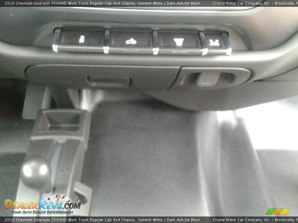 2019 Chevrolet Silverado 3500HD Work Truck Regular Cab 4x4 Chassis Summit White / Dark Ash/Jet Black Photo #16