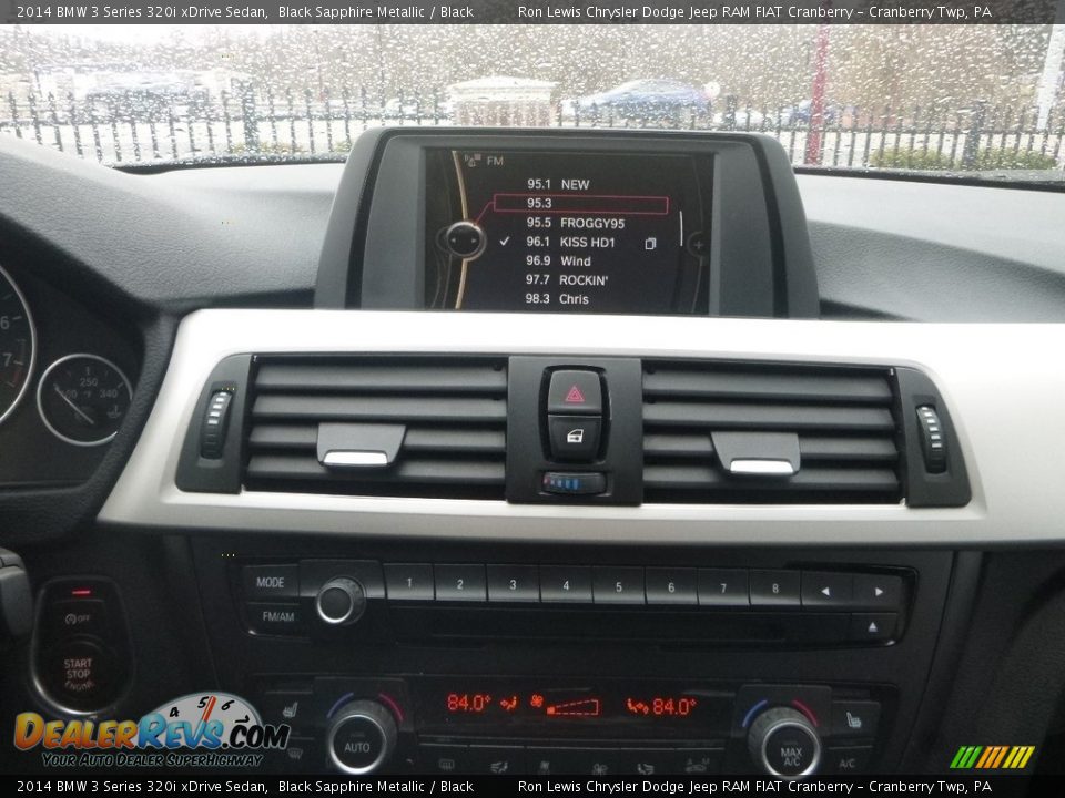2014 BMW 3 Series 320i xDrive Sedan Black Sapphire Metallic / Black Photo #17