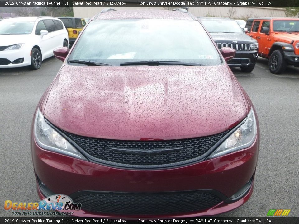 2019 Chrysler Pacifica Touring Plus Velvet Red Pearl / Black/Alloy Photo #8