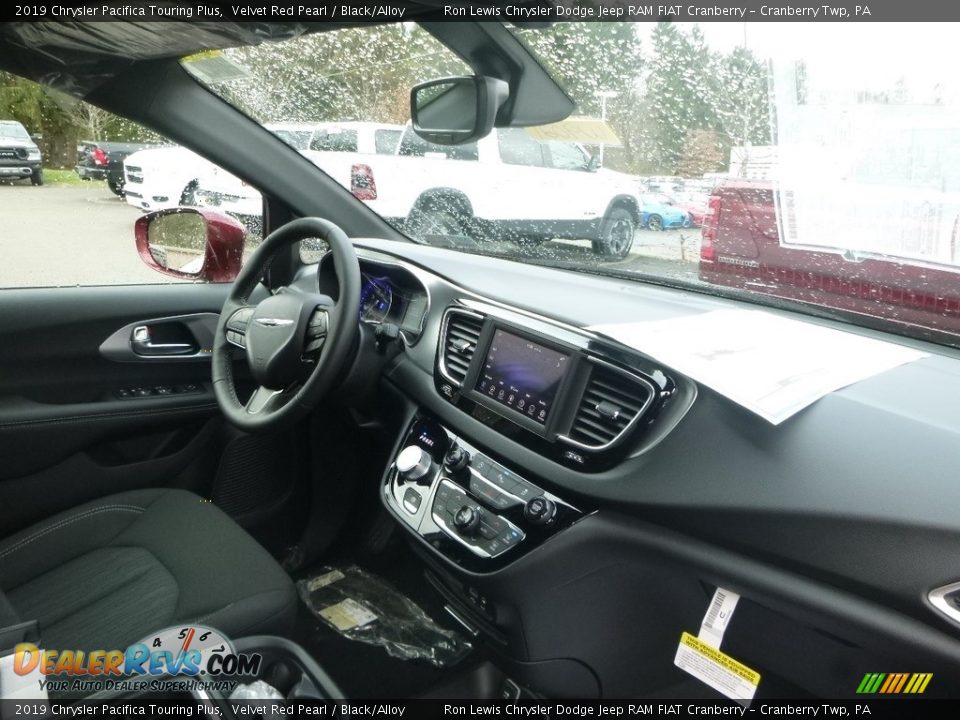 2019 Chrysler Pacifica Touring Plus Velvet Red Pearl / Black/Alloy Photo #11