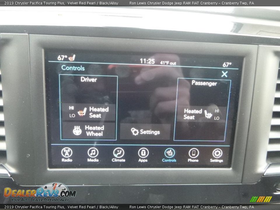 2019 Chrysler Pacifica Touring Plus Velvet Red Pearl / Black/Alloy Photo #18