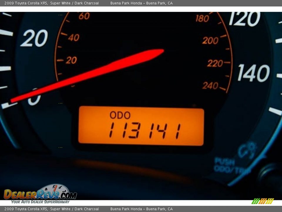 2009 Toyota Corolla XRS Super White / Dark Charcoal Photo #6