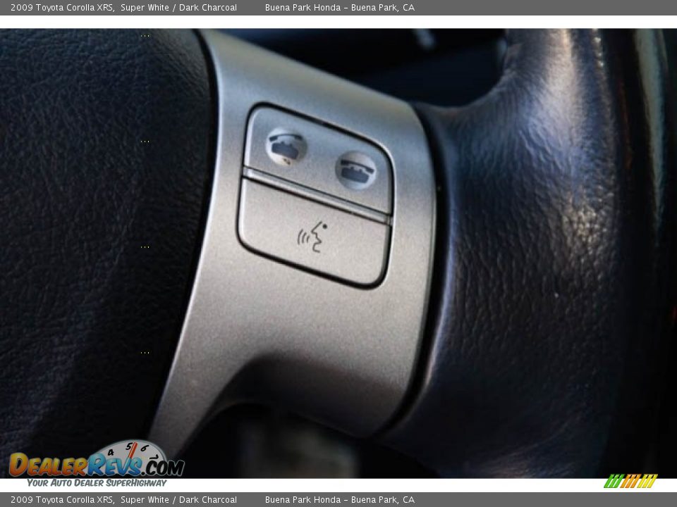 2009 Toyota Corolla XRS Super White / Dark Charcoal Photo #16