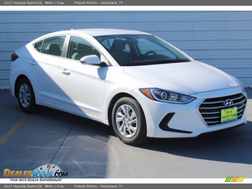 2017 Hyundai Elantra SE White / Gray Photo #2