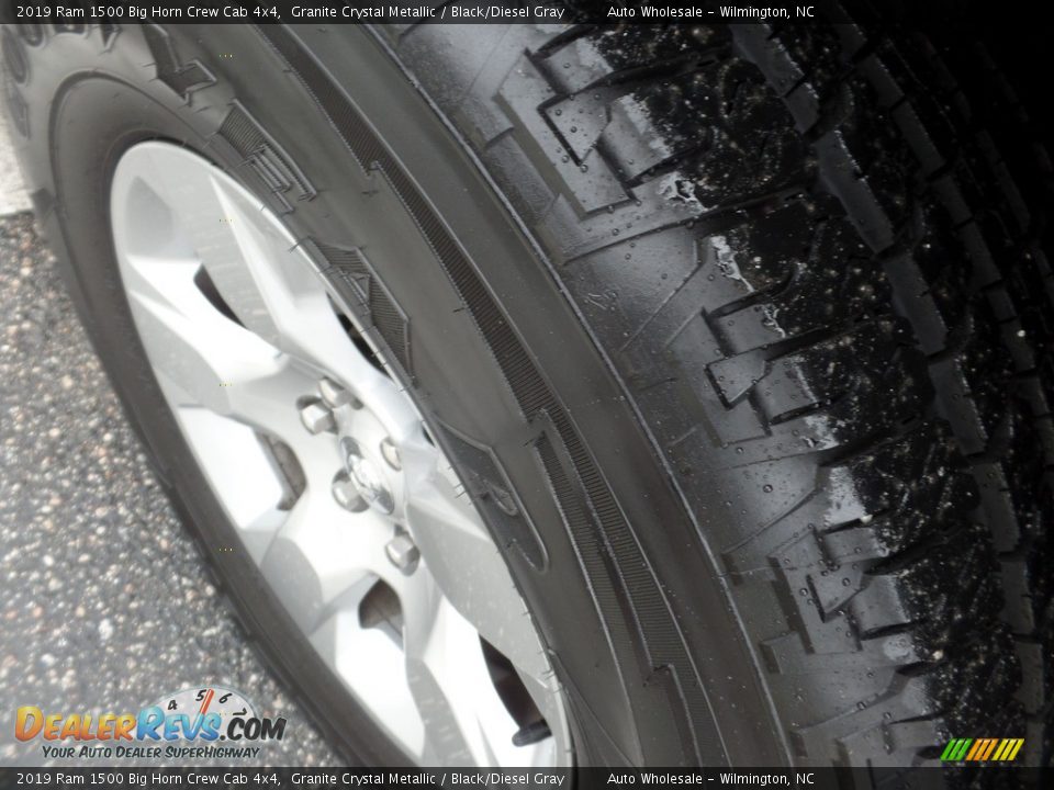 2019 Ram 1500 Big Horn Crew Cab 4x4 Granite Crystal Metallic / Black/Diesel Gray Photo #8