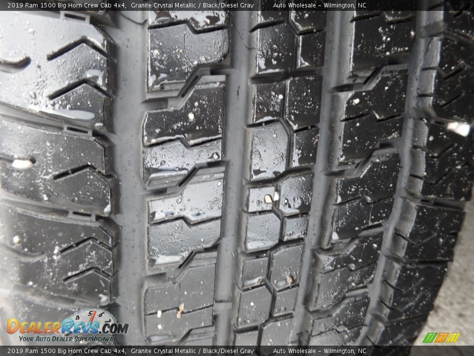 2019 Ram 1500 Big Horn Crew Cab 4x4 Granite Crystal Metallic / Black/Diesel Gray Photo #10