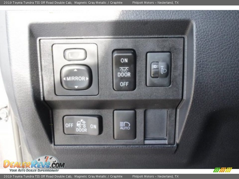 2019 Toyota Tundra TSS Off Road Double Cab Magnetic Gray Metallic / Graphite Photo #17