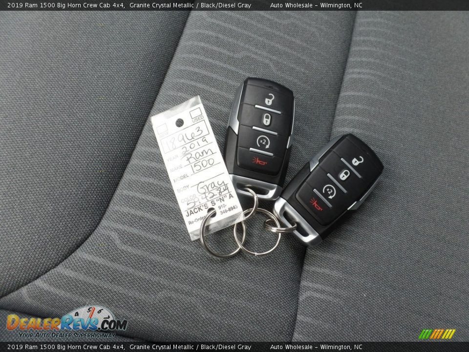 2019 Ram 1500 Big Horn Crew Cab 4x4 Granite Crystal Metallic / Black/Diesel Gray Photo #20