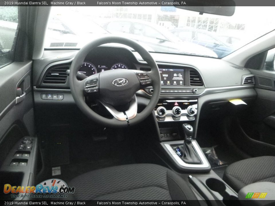 2019 Hyundai Elantra SEL Machine Gray / Black Photo #10