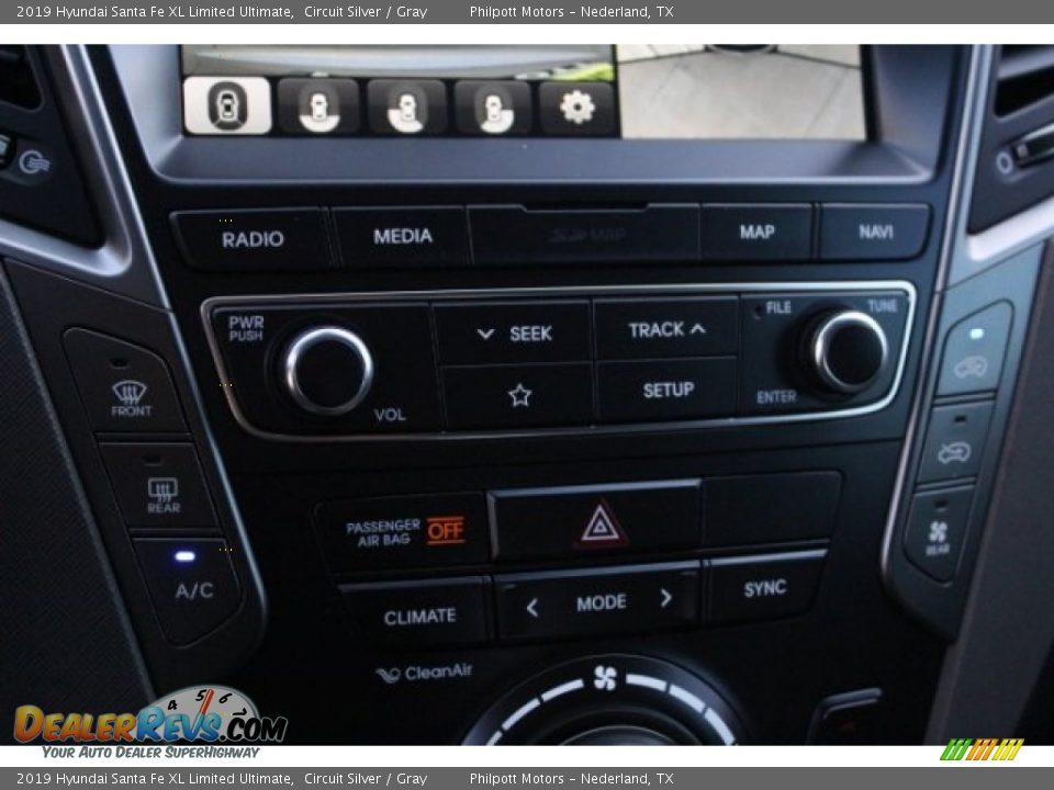 2019 Hyundai Santa Fe XL Limited Ultimate Circuit Silver / Gray Photo #13