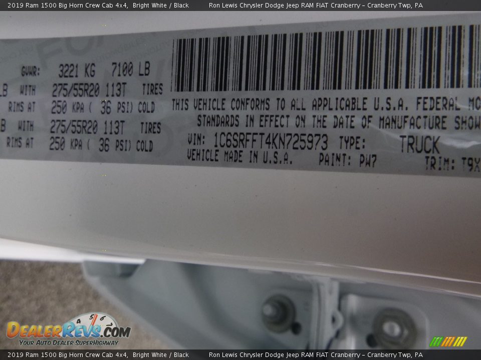 2019 Ram 1500 Big Horn Crew Cab 4x4 Bright White / Black Photo #16