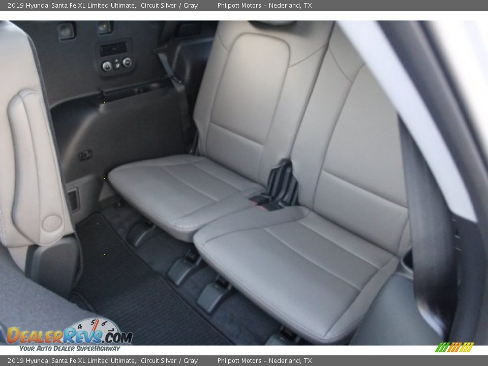 2019 Hyundai Santa Fe XL Limited Ultimate Circuit Silver / Gray Photo #22