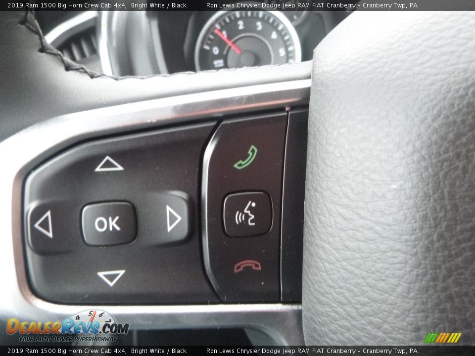 2019 Ram 1500 Big Horn Crew Cab 4x4 Bright White / Black Photo #20
