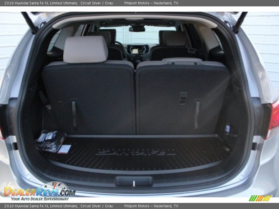 2019 Hyundai Santa Fe XL Limited Ultimate Circuit Silver / Gray Photo #25