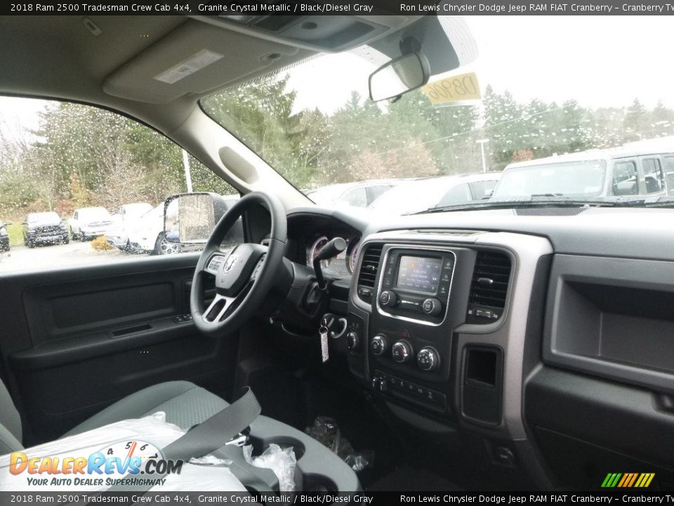 2018 Ram 2500 Tradesman Crew Cab 4x4 Granite Crystal Metallic / Black/Diesel Gray Photo #11