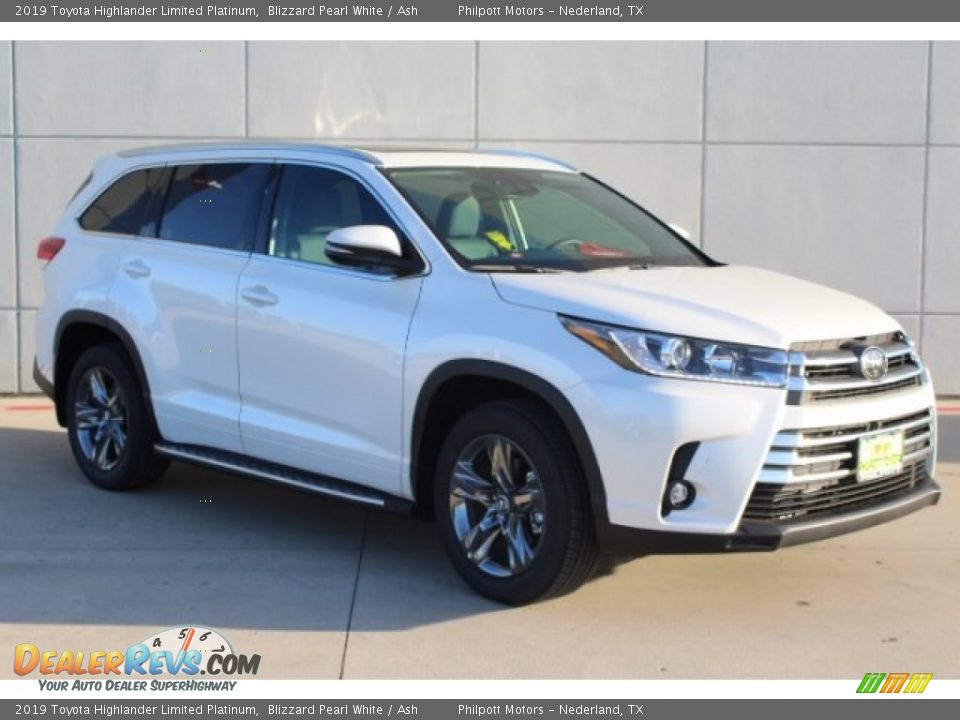 2019 Toyota Highlander Limited Platinum Blizzard Pearl White / Ash Photo #2