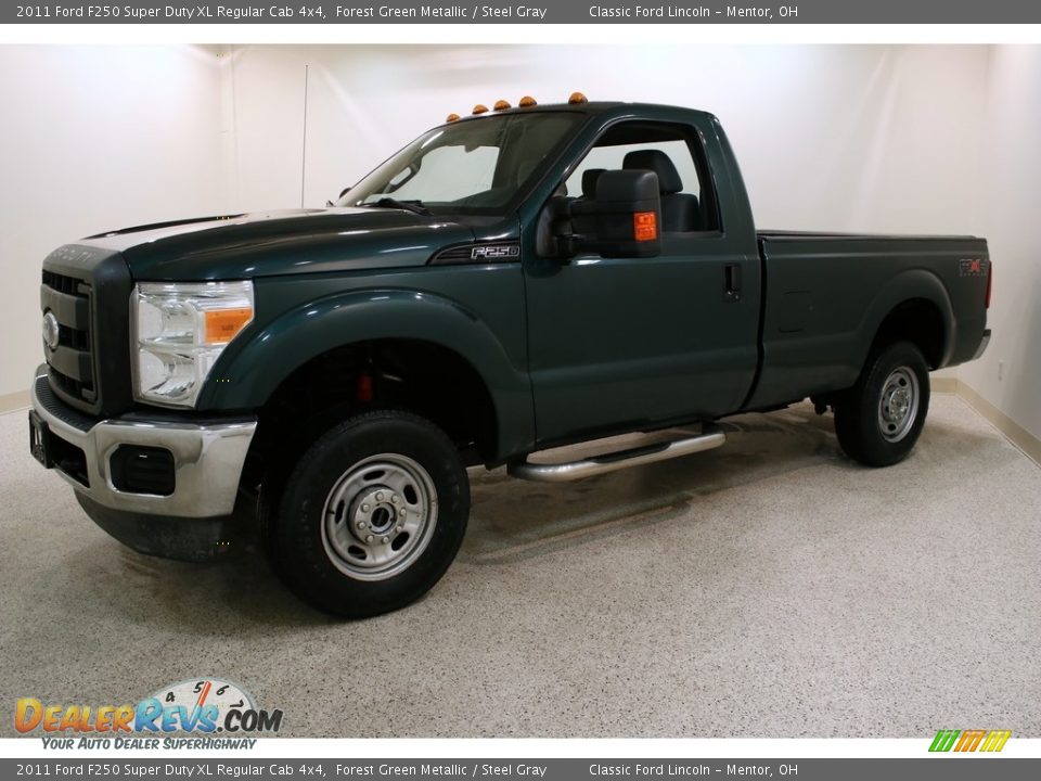 2011 Ford F250 Super Duty XL Regular Cab 4x4 Forest Green Metallic / Steel Gray Photo #3