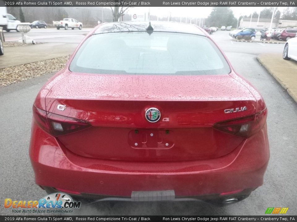 2019 Alfa Romeo Giulia Ti Sport AWD Rosso Red Competizione Tri-Coat / Black Photo #7