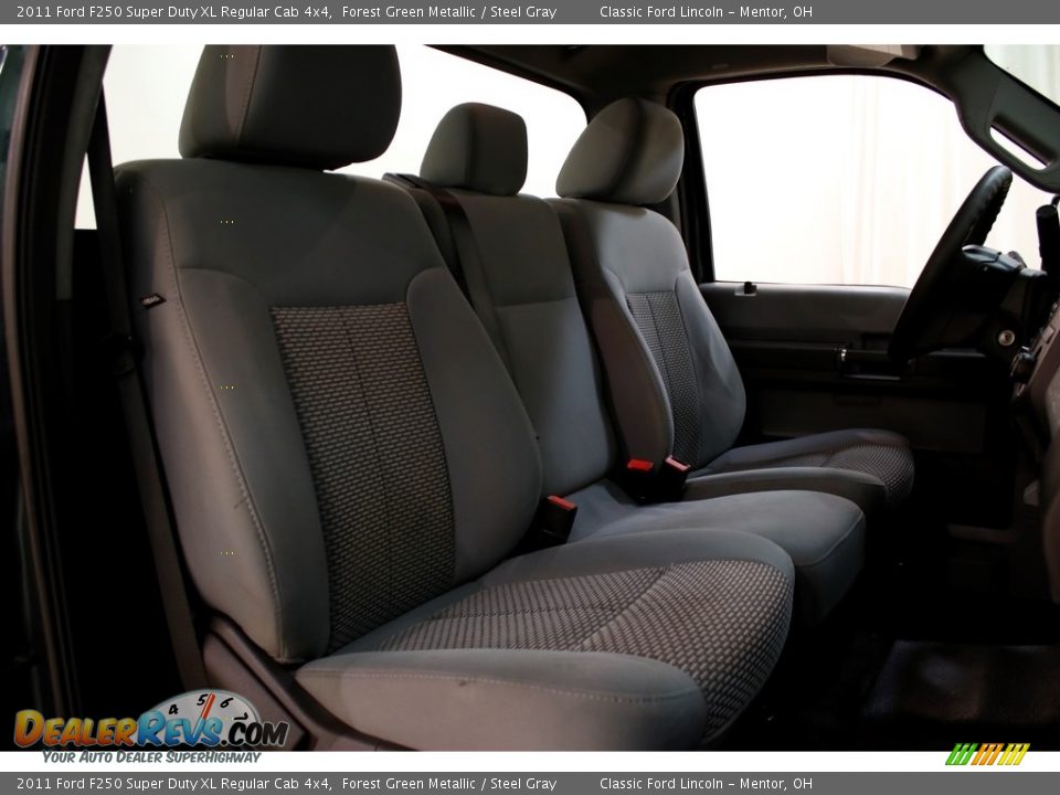 2011 Ford F250 Super Duty XL Regular Cab 4x4 Forest Green Metallic / Steel Gray Photo #11