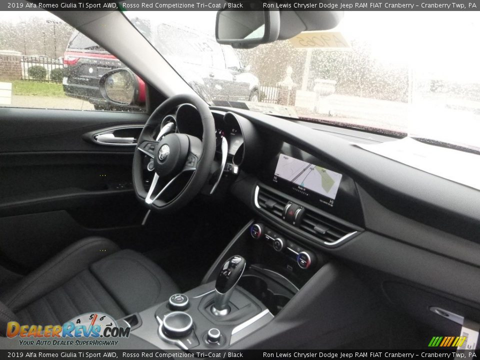 2019 Alfa Romeo Giulia Ti Sport AWD Rosso Red Competizione Tri-Coat / Black Photo #15