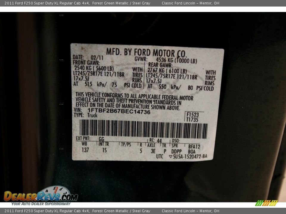 2011 Ford F250 Super Duty XL Regular Cab 4x4 Forest Green Metallic / Steel Gray Photo #14