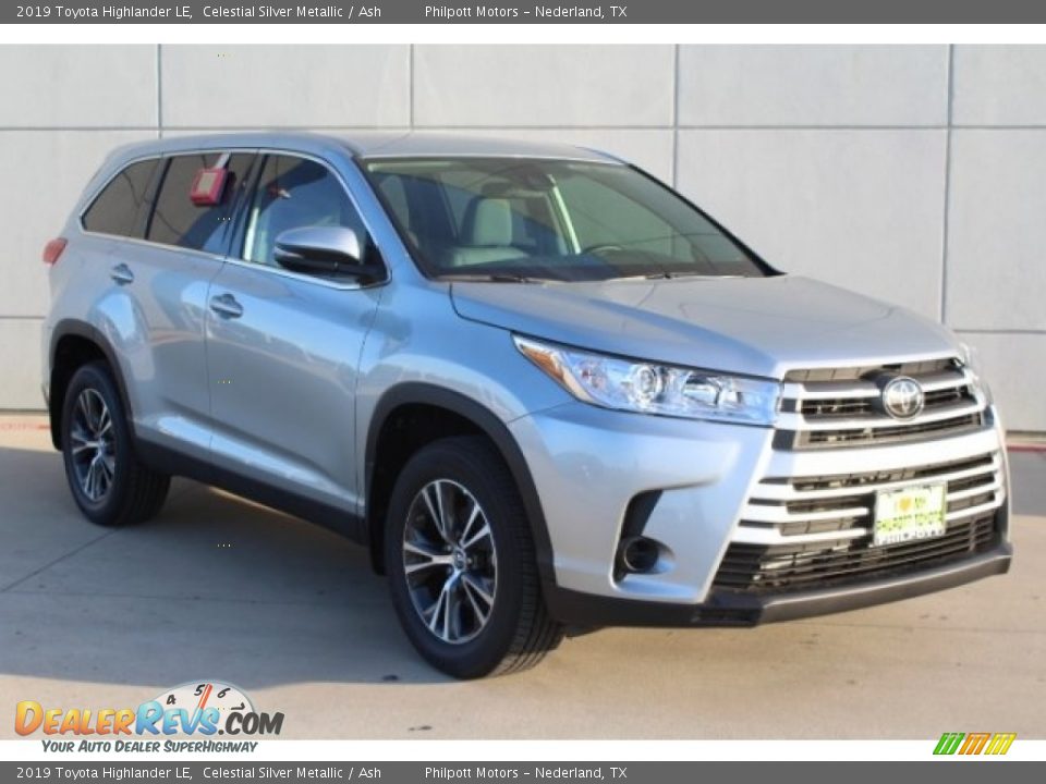 2019 Toyota Highlander LE Celestial Silver Metallic / Ash Photo #2