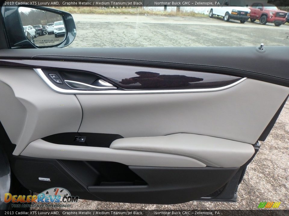 2013 Cadillac XTS Luxury AWD Graphite Metallic / Medium Titanium/Jet Black Photo #6