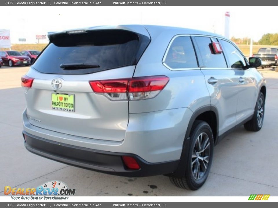 2019 Toyota Highlander LE Celestial Silver Metallic / Ash Photo #9