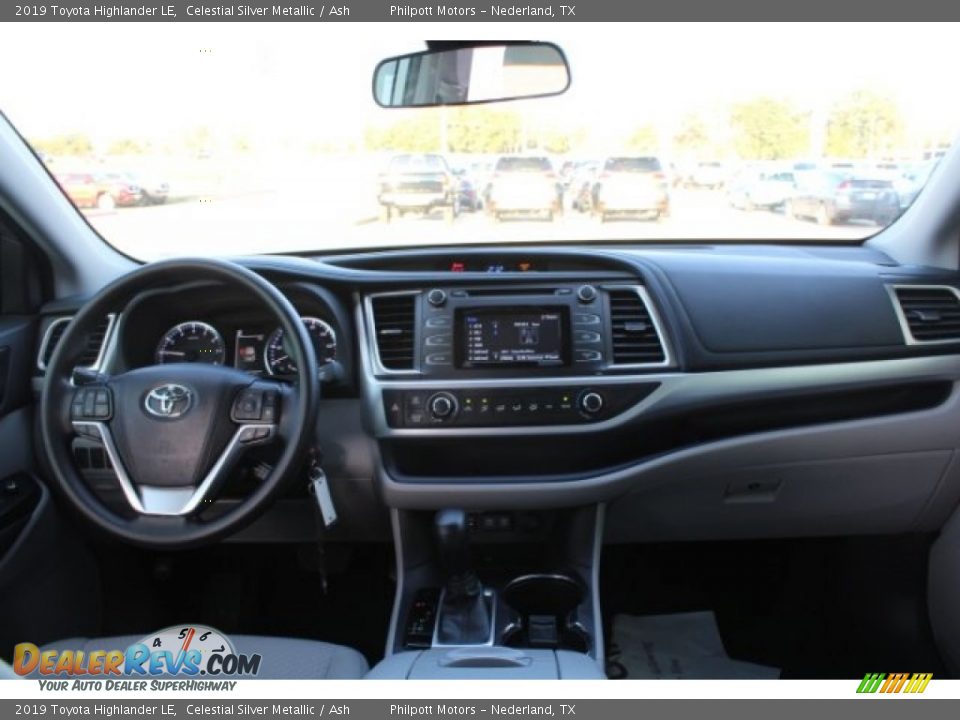 2019 Toyota Highlander LE Celestial Silver Metallic / Ash Photo #21