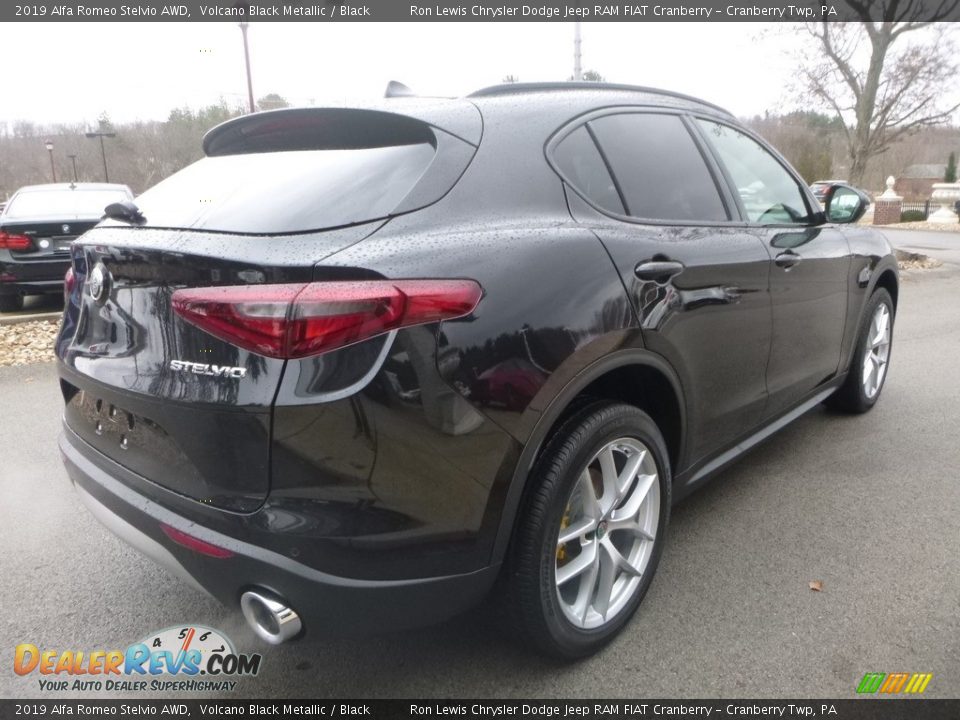 2019 Alfa Romeo Stelvio AWD Volcano Black Metallic / Black Photo #9