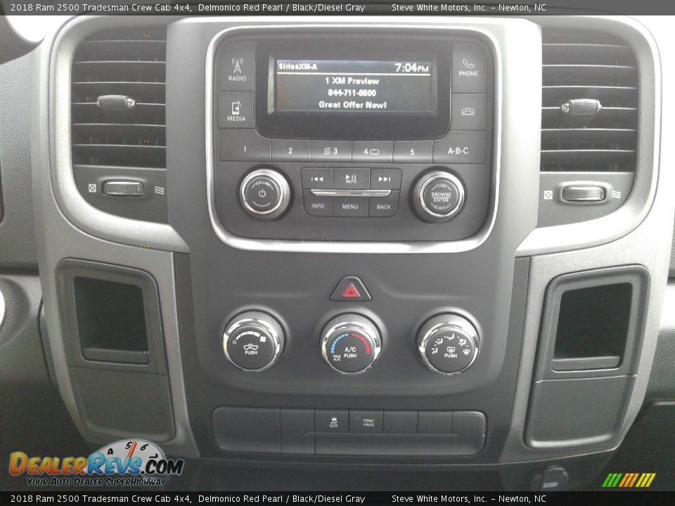 2018 Ram 2500 Tradesman Crew Cab 4x4 Delmonico Red Pearl / Black/Diesel Gray Photo #18